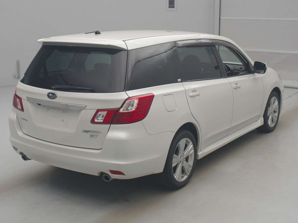 SUBARU EXIGA