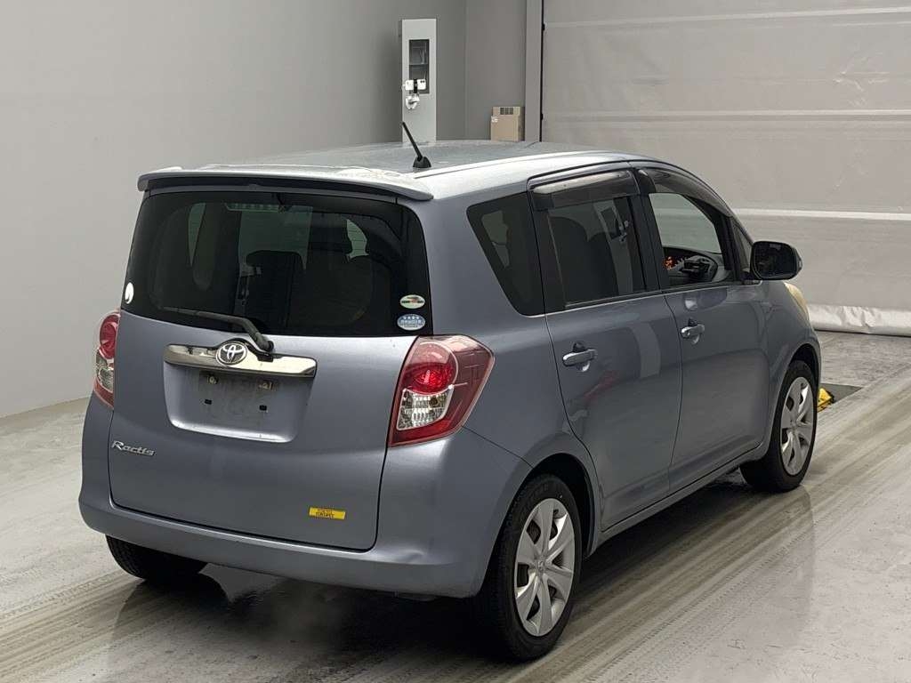 TOYOTA RACTIS