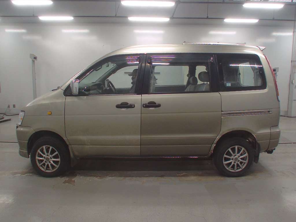 TOYOTA LITE ACE NOAH