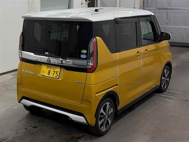 MITSUBISHI EK SPACE