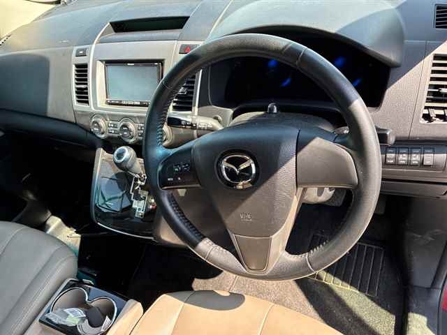 MAZDA MPV