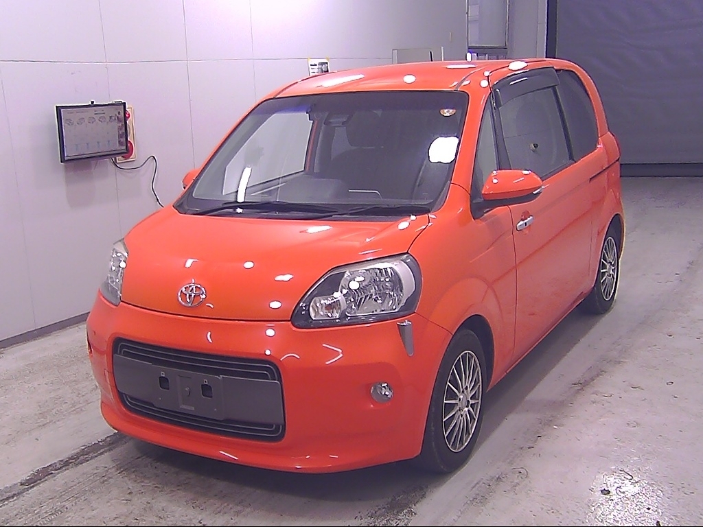 TOYOTA PORTE