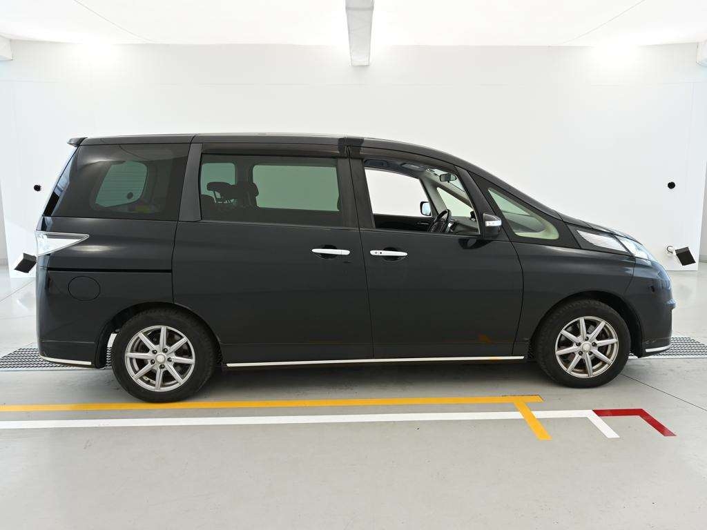 MAZDA BIANTE