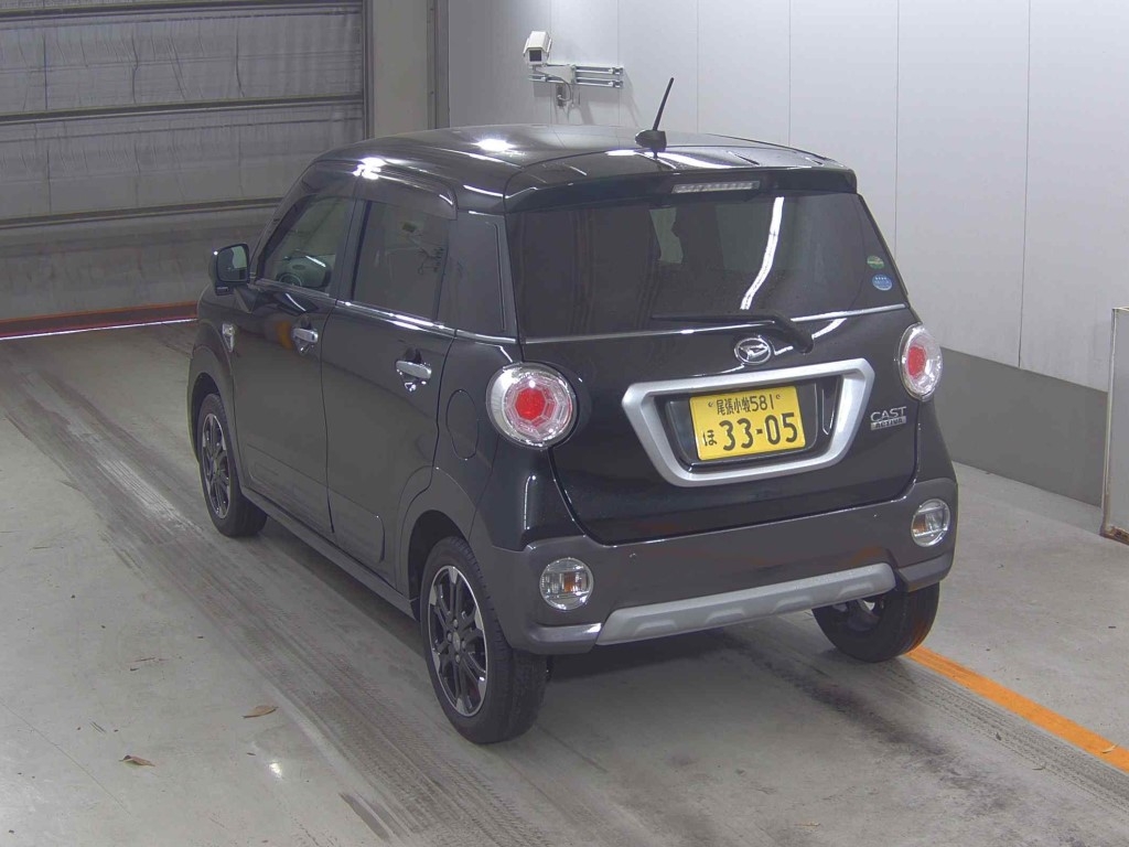 DAIHATSU CAST