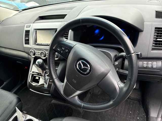 MAZDA MPV