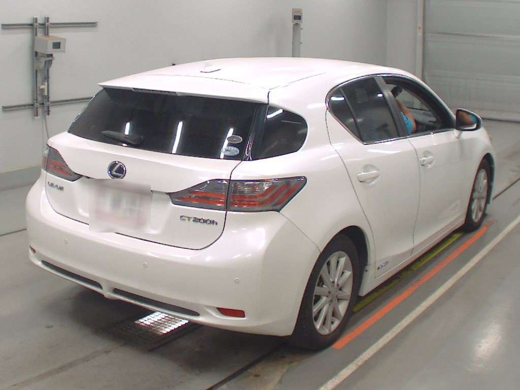 LEXUS CT200H