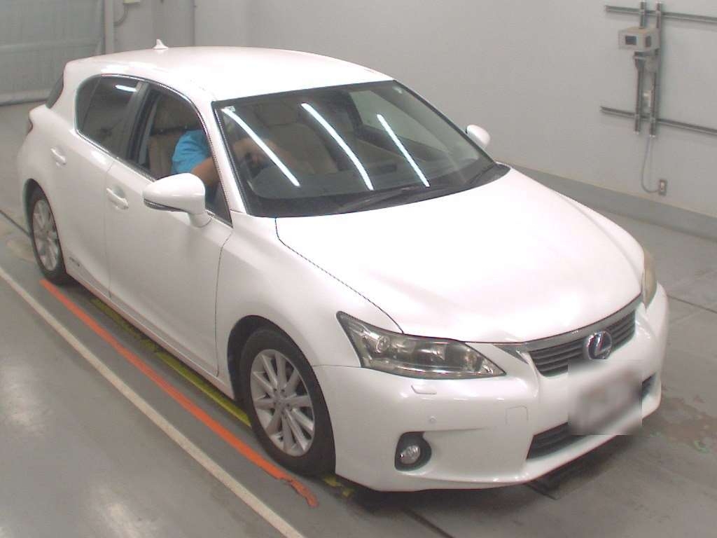 LEXUS CT200H