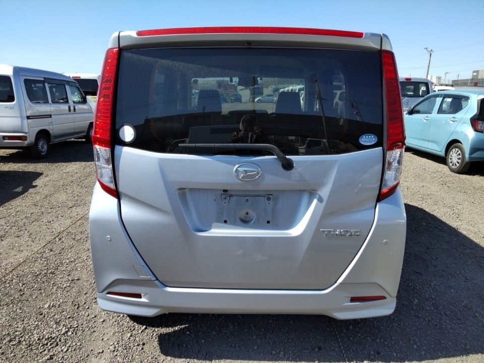 DAIHATSU THOR