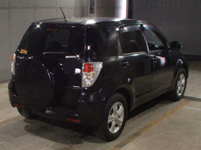 TOYOTA RUSH