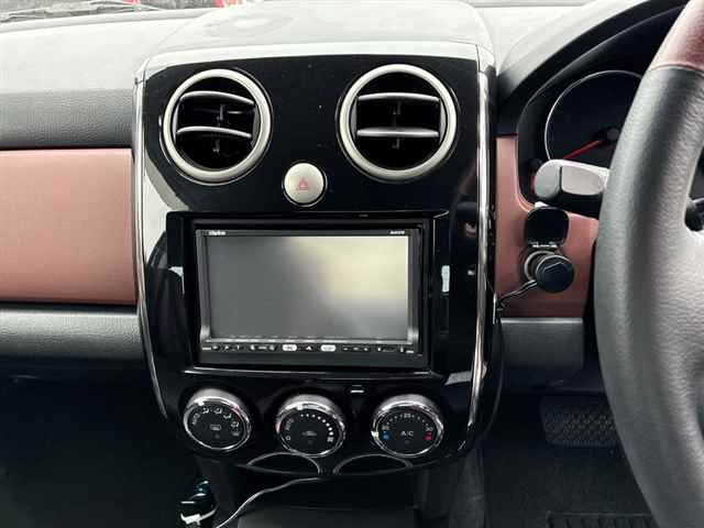 MAZDA VERISA