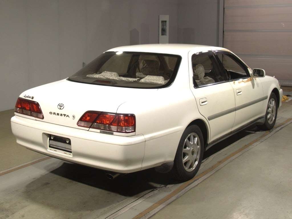 TOYOTA CRESTA