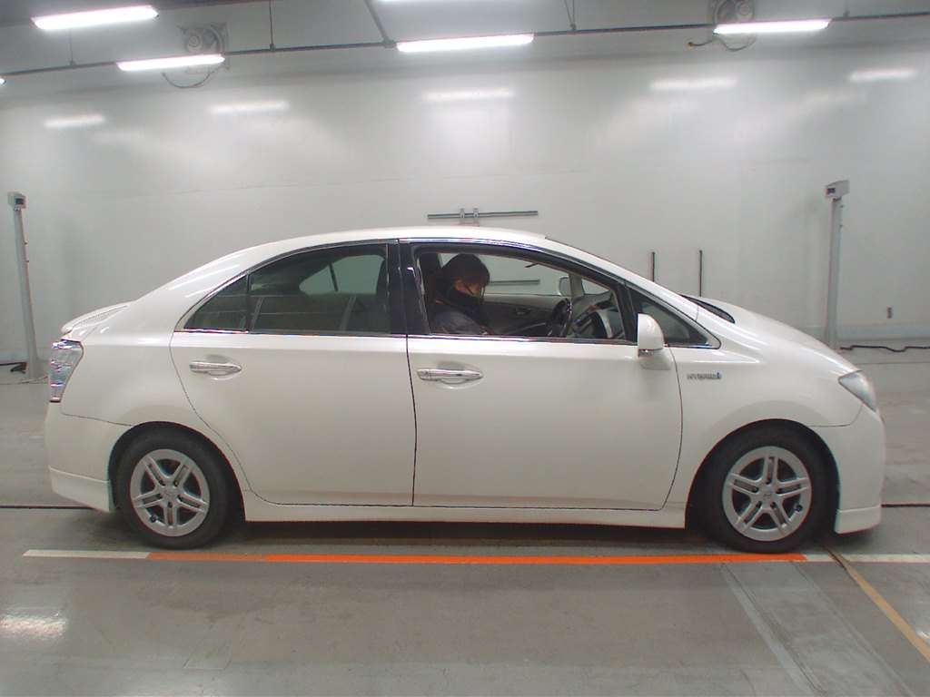 TOYOTA SAI
