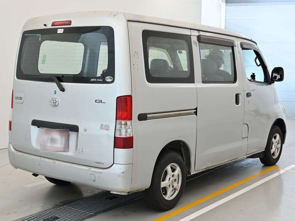 TOYOTA LITE ACE