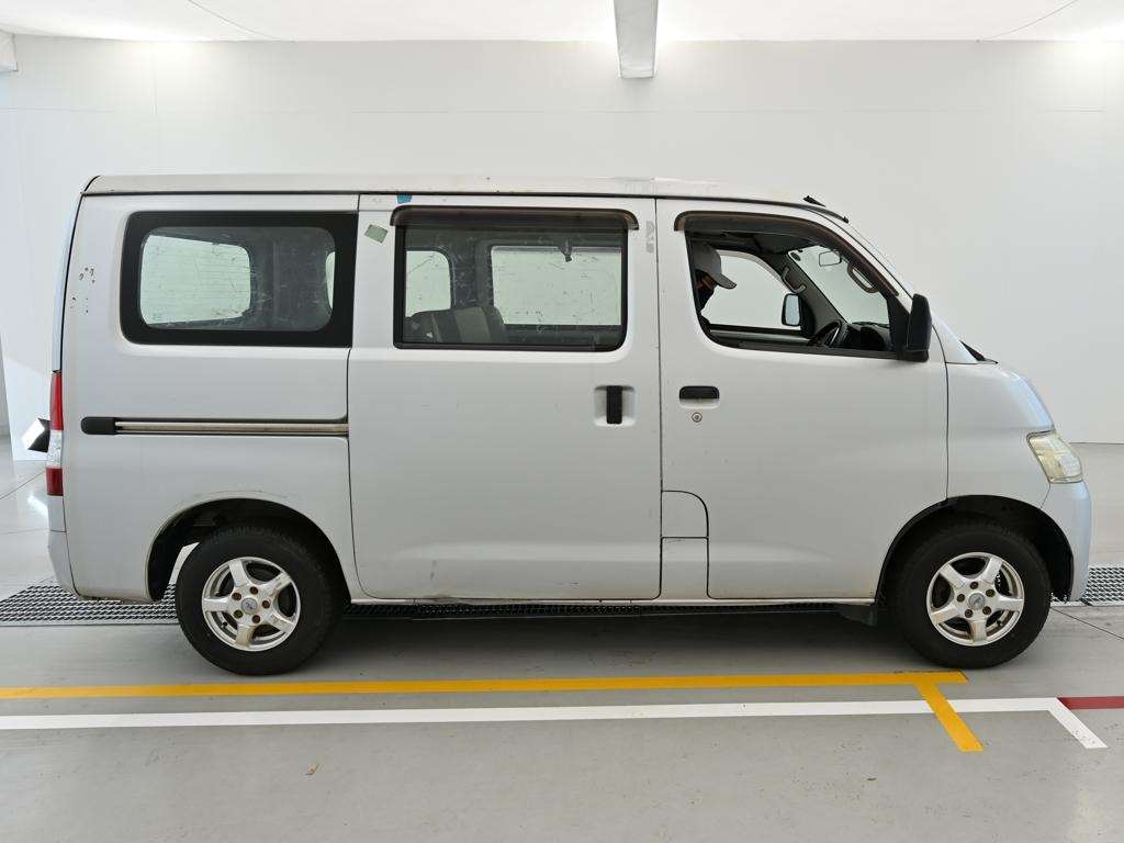 TOYOTA LITE ACE