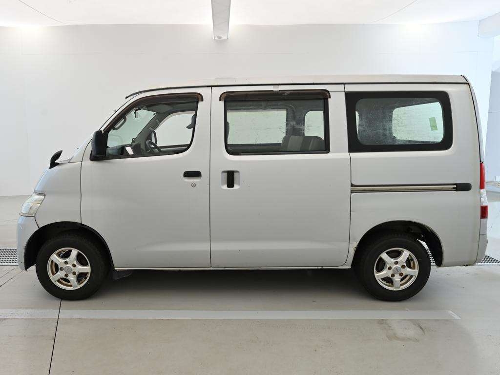 TOYOTA LITE ACE