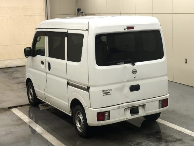 NISSAN NV100 CLIPPER