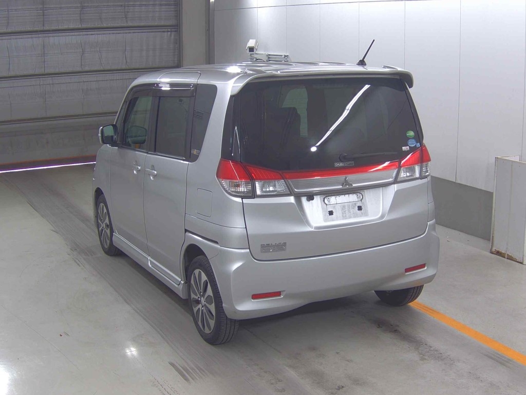 MITSUBISHI DELICA D:2
