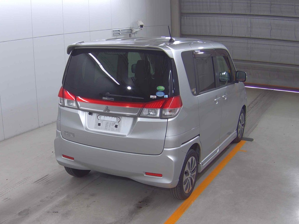 MITSUBISHI DELICA D:2