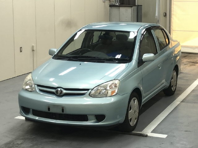 TOYOTA PLATZ