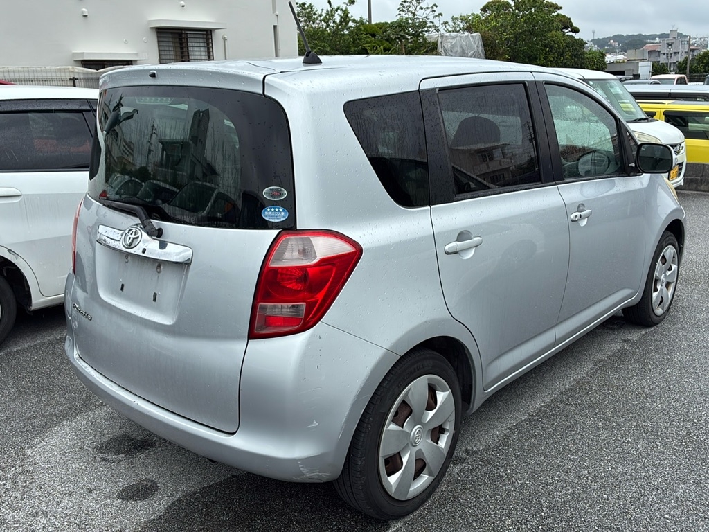 TOYOTA RACTIS