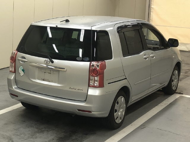 TOYOTA RAUM