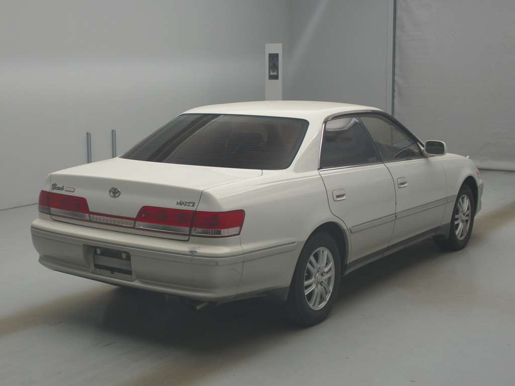TOYOTA MARK II
