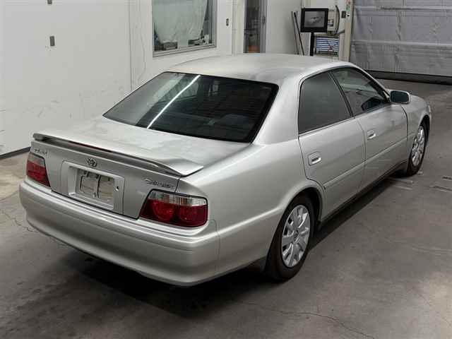 TOYOTA CHASER