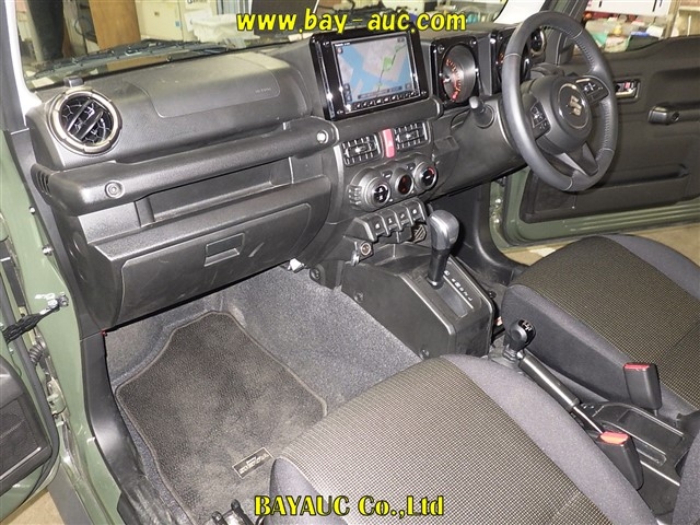 SUZUKI JIMNY SIERRA