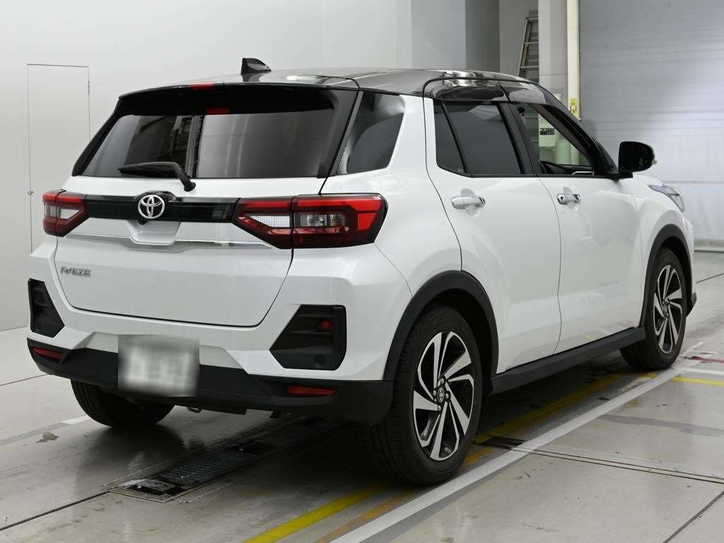 TOYOTA RAIZE