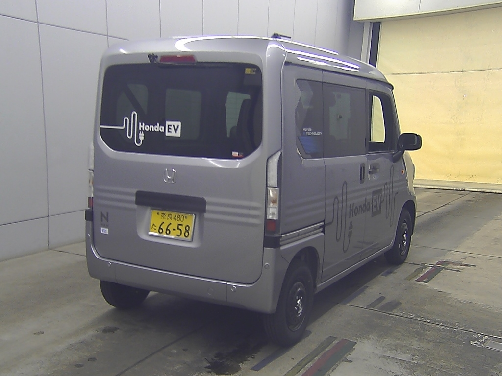 HONDA N-VAN