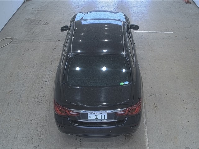 NISSAN FUGA