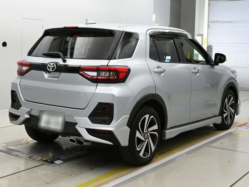 TOYOTA RAIZE