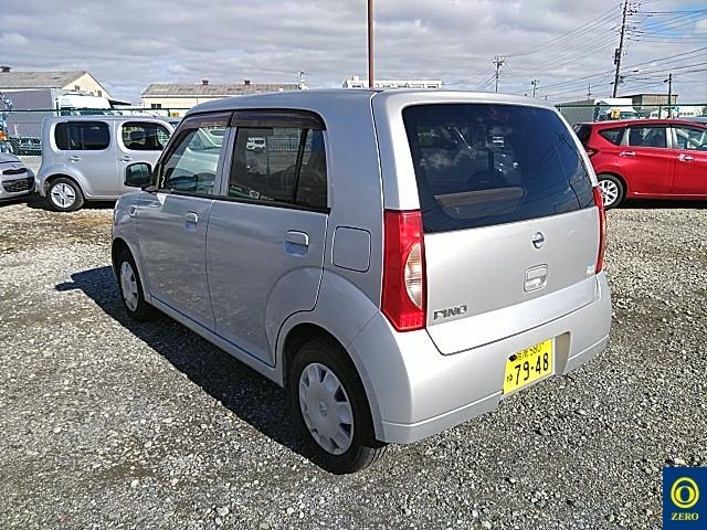 NISSAN PINO