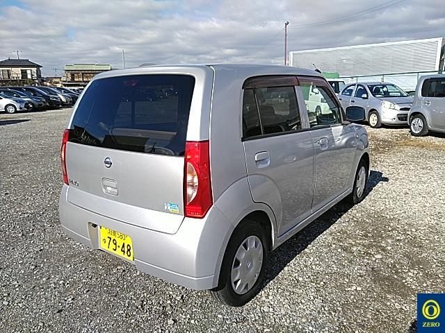 NISSAN PINO