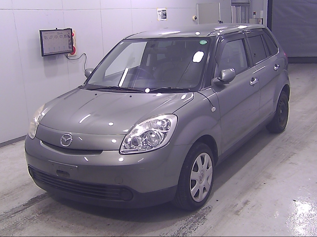 MAZDA VERISA