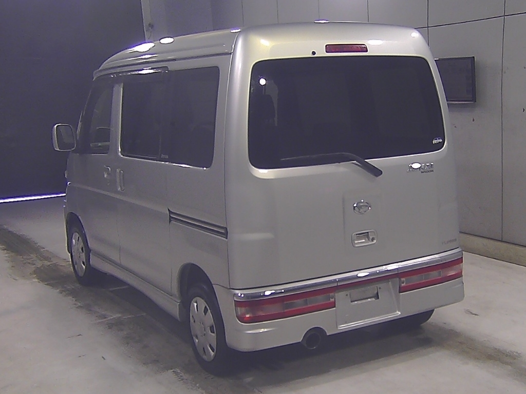 DAIHATSU ATRAI
