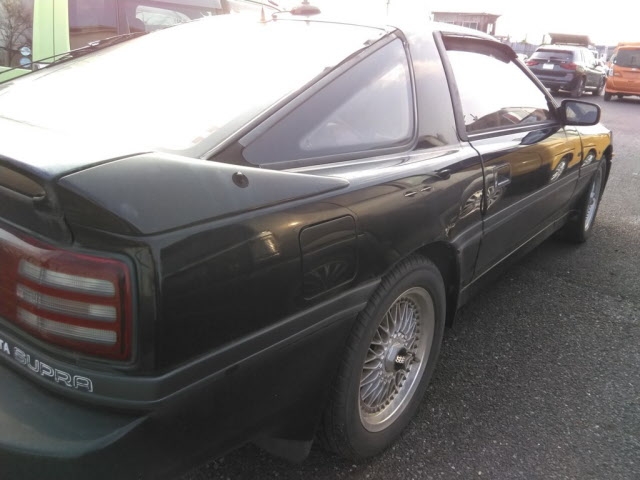 TOYOTA SUPRA