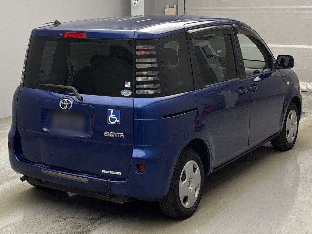 TOYOTA SIENTA