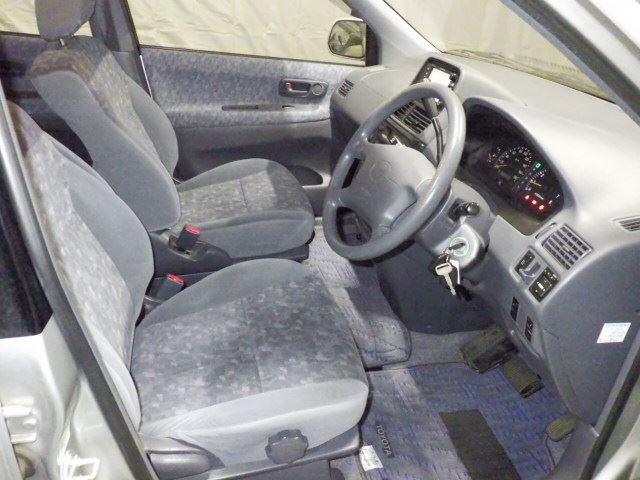 TOYOTA IPSUM