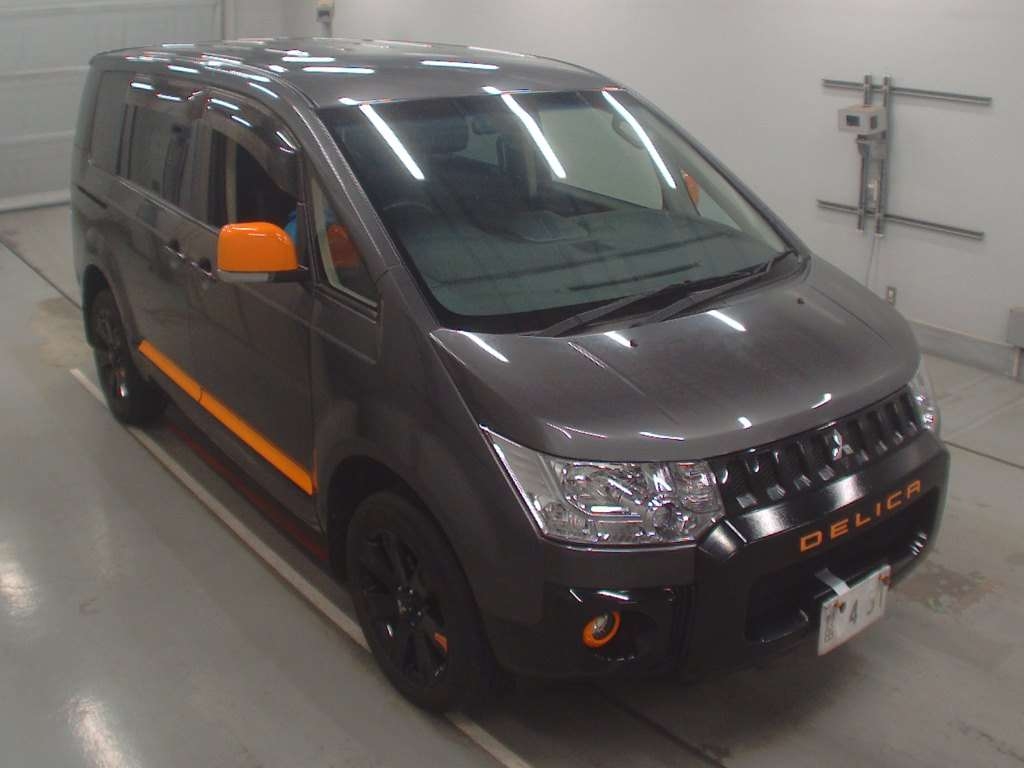 MITSUBISHI DELICA D:5