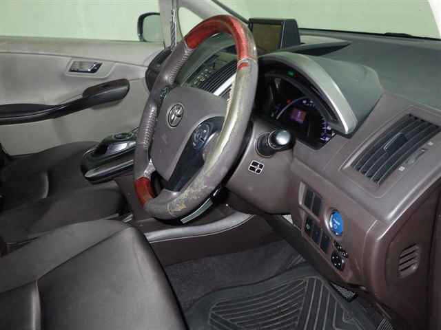 TOYOTA SAI