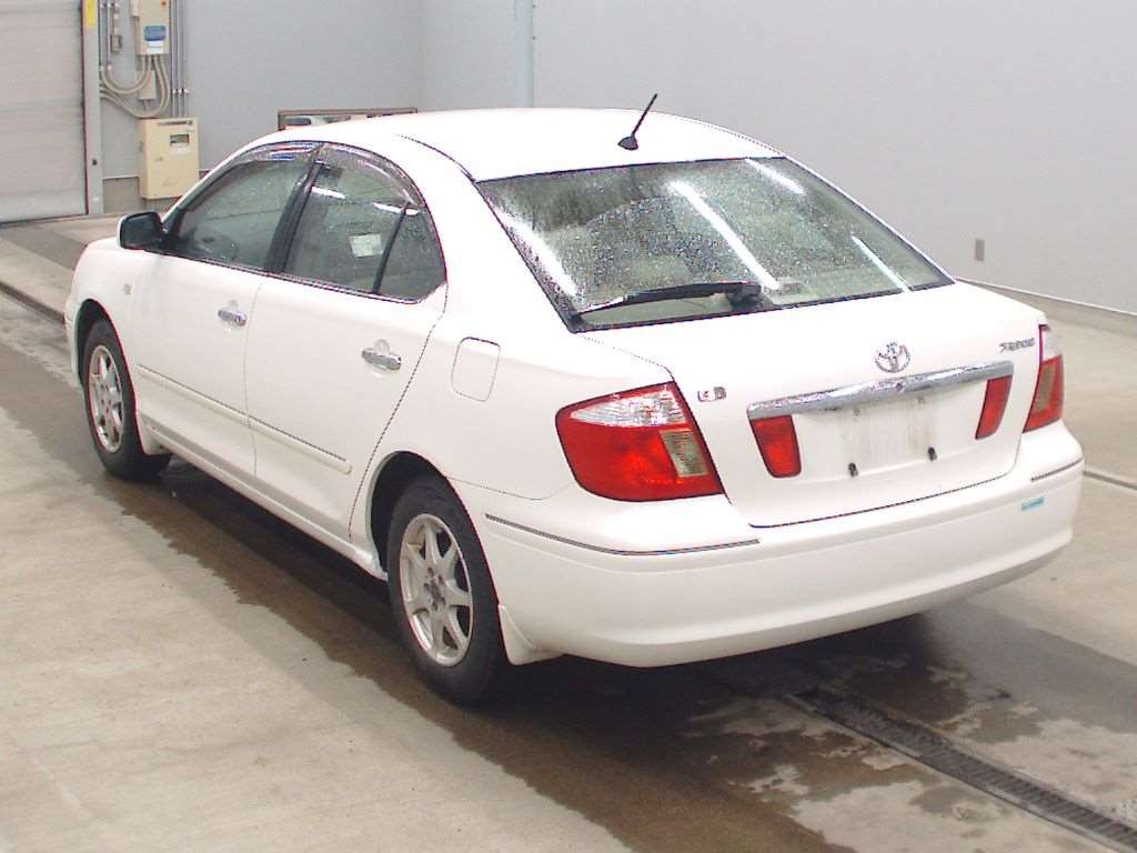 TOYOTA PREMIO