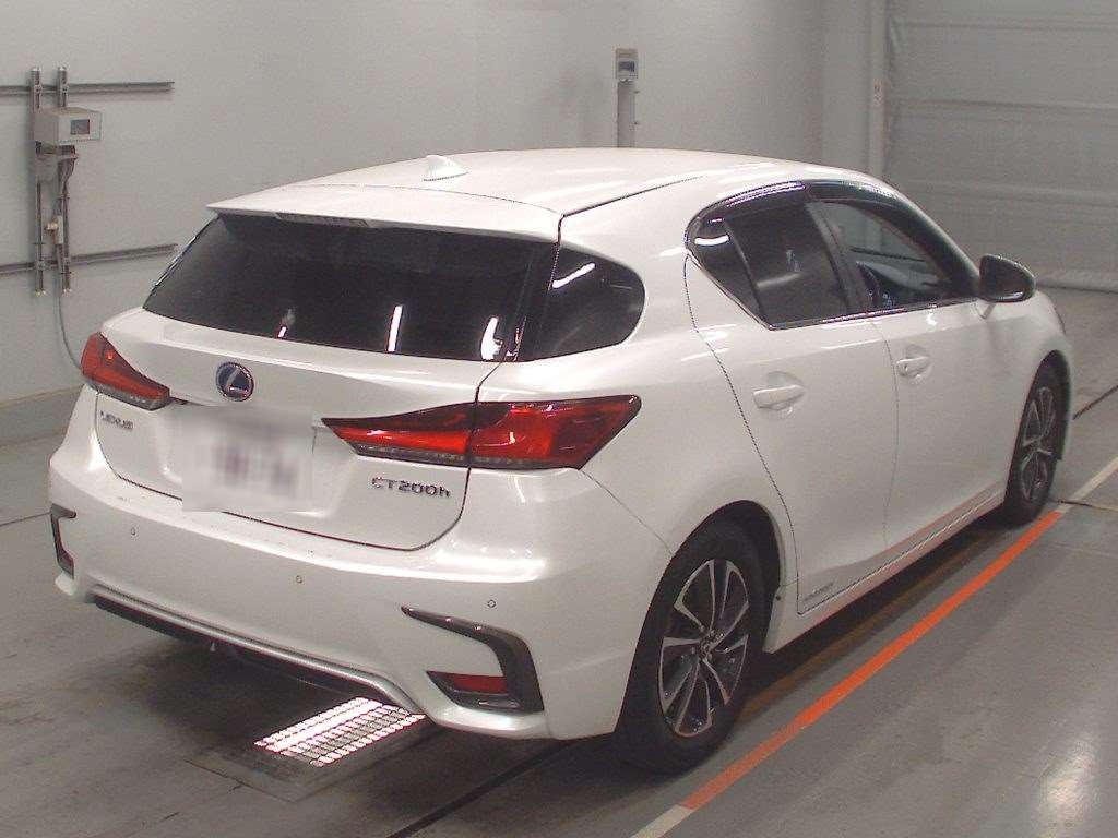 LEXUS CT200H