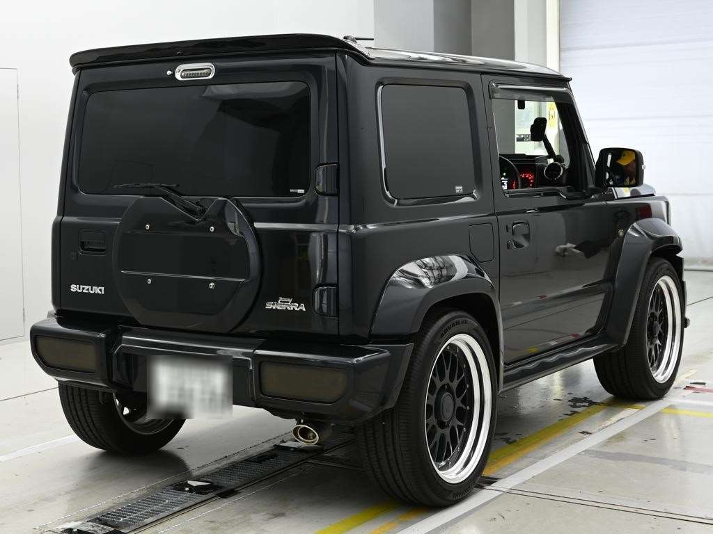 SUZUKI JIMNY SIERRA