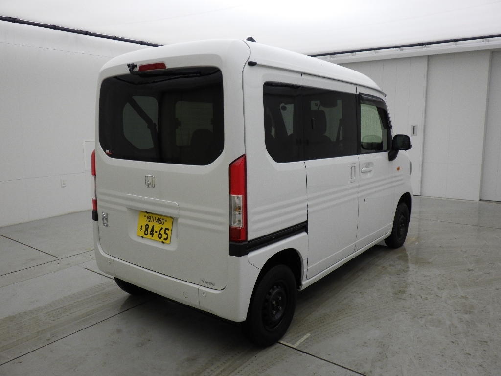 HONDA N-VAN