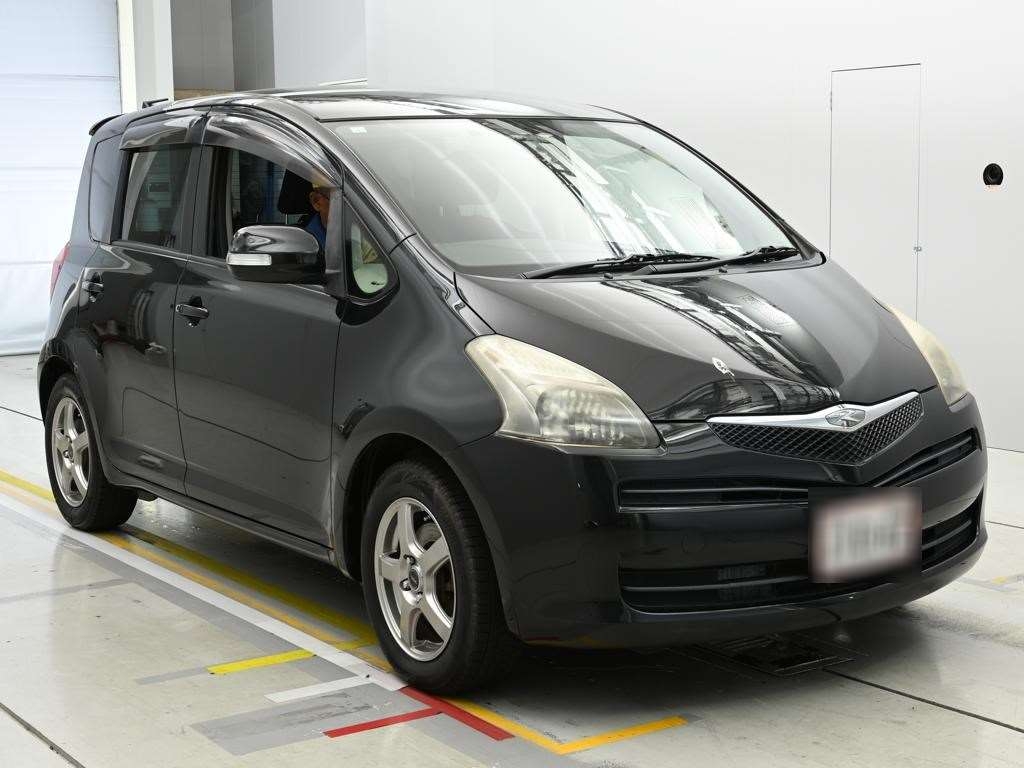 TOYOTA RACTIS