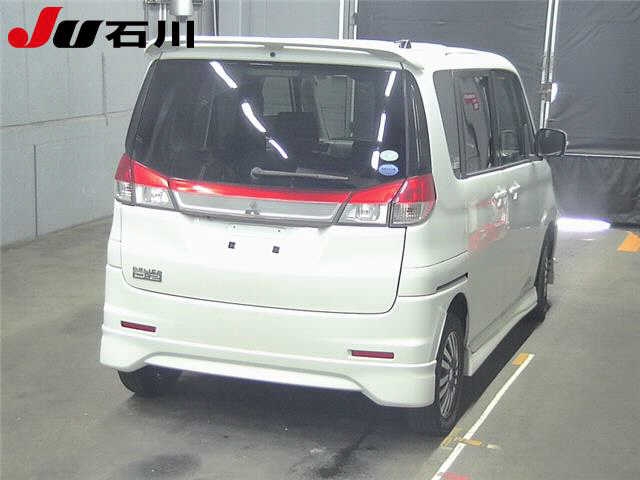 MITSUBISHI DELICA D:2