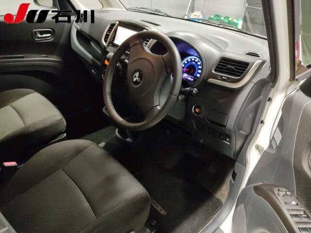 MITSUBISHI DELICA D:2