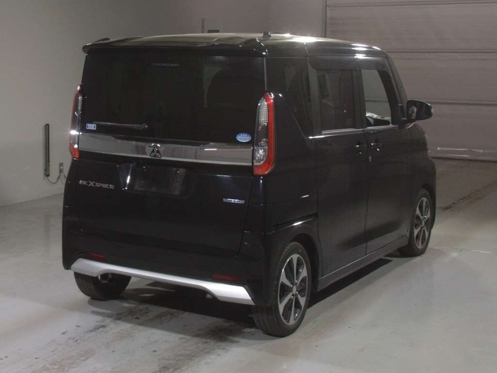 MITSUBISHI EK SPACE