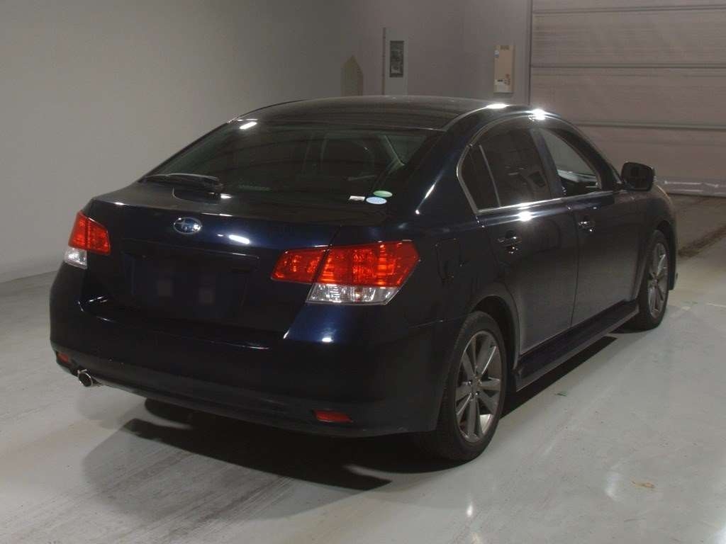 SUBARU LEGACY B4